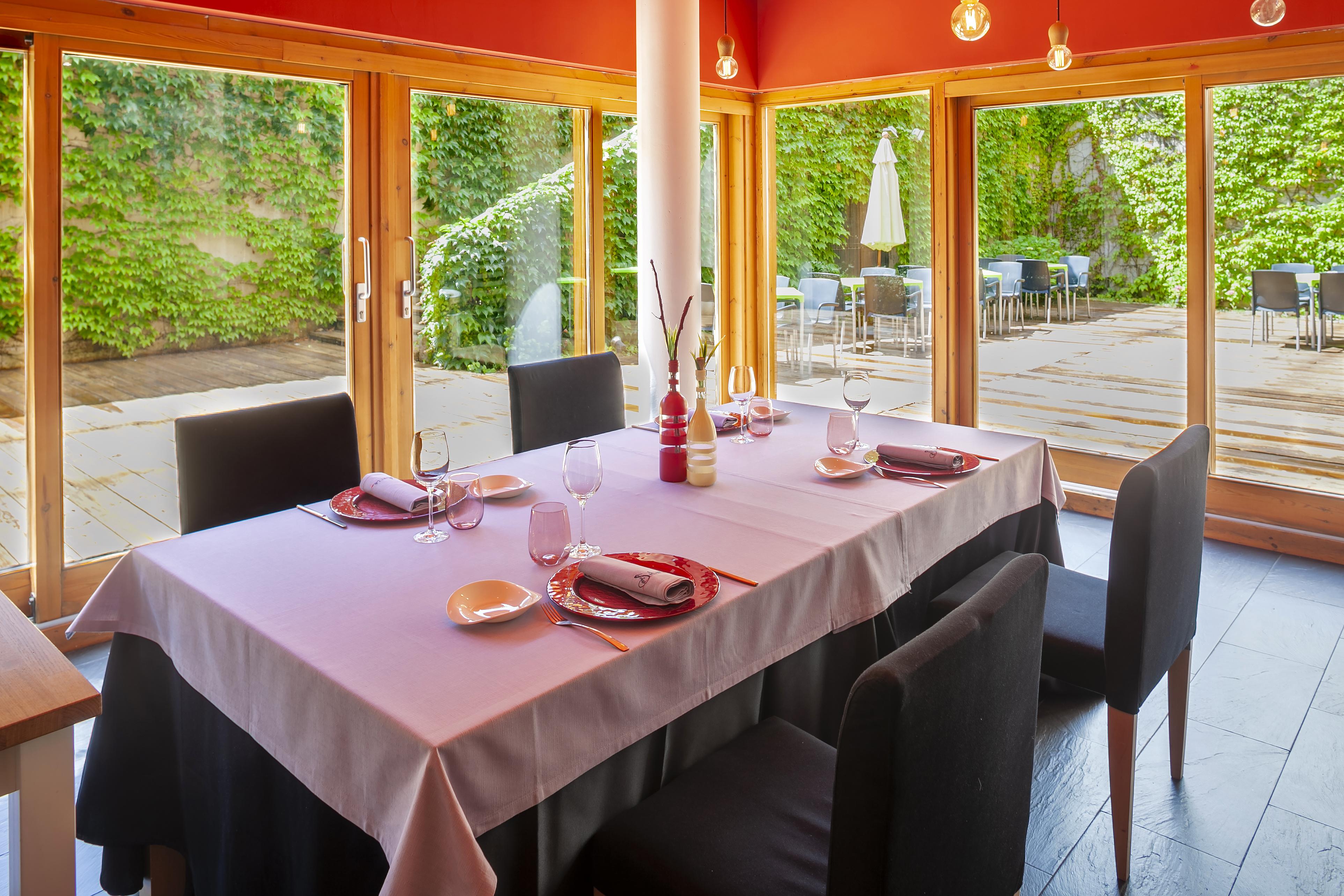 Hotel Tierra De Biescas Zewnętrze zdjęcie